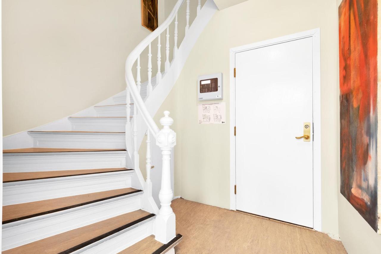 Central Guest House - Bedroom With En Suite Bathroom ستافانجر المظهر الخارجي الصورة