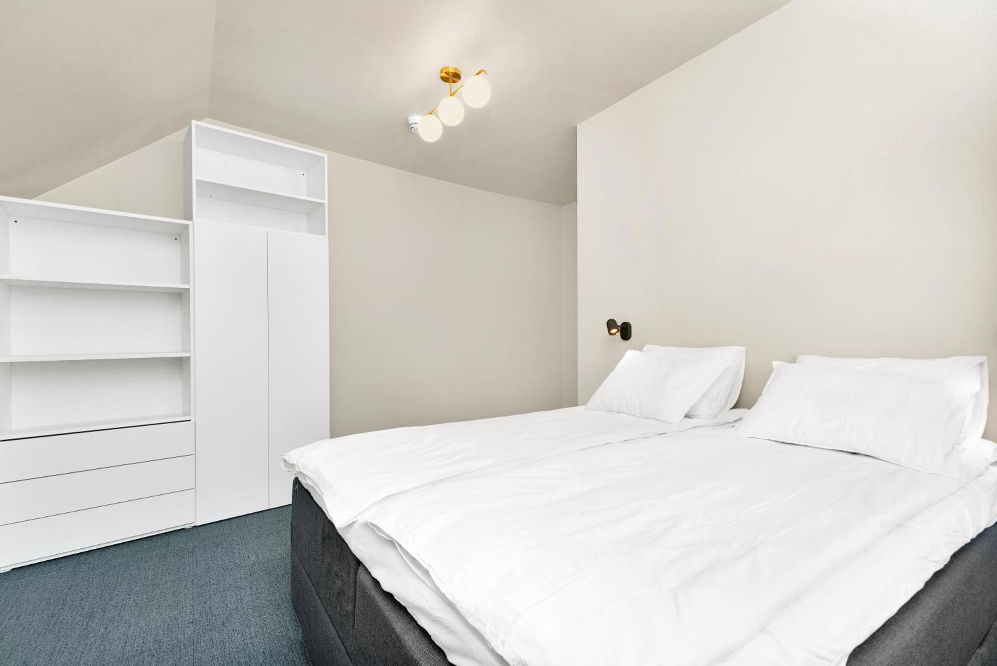 Central Guest House - Bedroom With En Suite Bathroom ستافانجر الغرفة الصورة