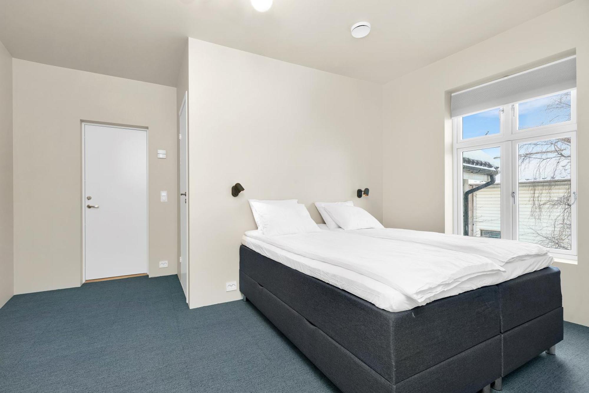 Central Guest House - Bedroom With En Suite Bathroom ستافانجر الغرفة الصورة